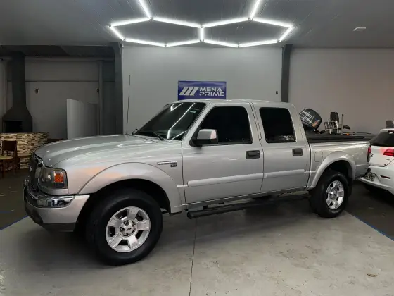 FORD RANGER 2.3 XLT 16V 4X2 CD GASOLINA 4P MANUAL
