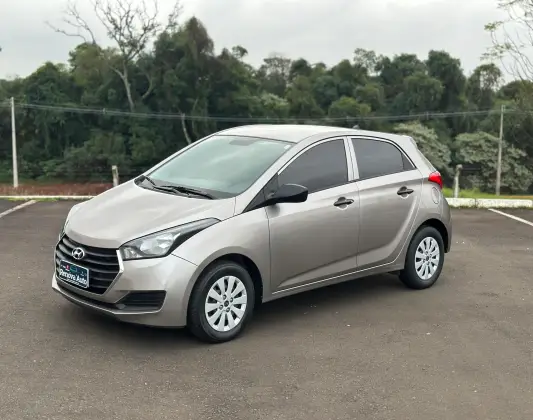 HYUNDAI HB20 1.0 COMFORT PLUS 12V FLEX 4P MANUAL HYUNDAI HB20 1.0 COMFORT PLUS 12V FLEX 4P MANUAL