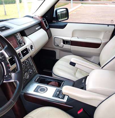 LAND ROVER-RANGE ROVER VOGUE-2011