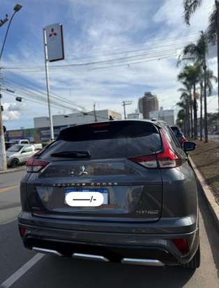 MITSUBISHI-ECLIPSE CROSS-2024