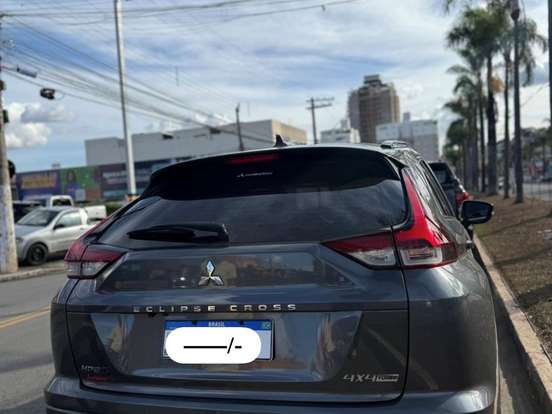 MITSUBISHI-ECLIPSE CROSS-1.5 MIVEC TURBO GASOLINA HPE-S S-AWC CVT MITSUBISHI-ECLIPSE CROSS-2024