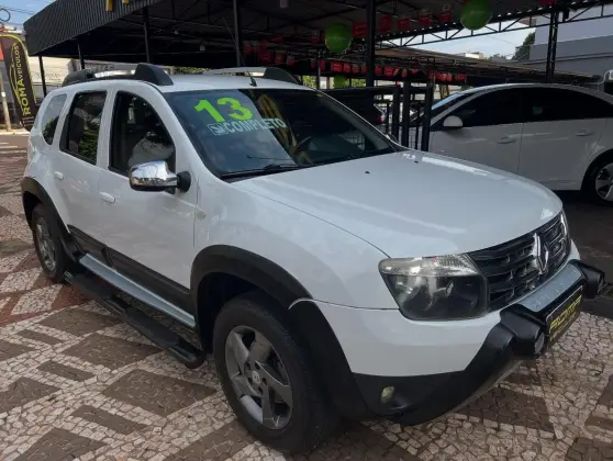 RENAULT DUSTER 2.0 DYNAMIQUE 4X4 16V FLEX 4P MANUAL RENAULT DUSTER 2.0 DYNAMIQUE 4X4 16V FLEX 4P MANUAL