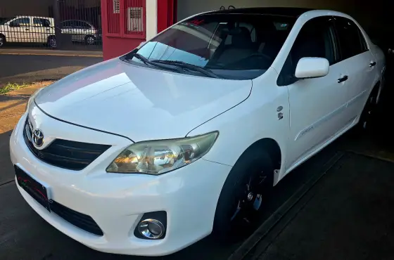 TOYOTA COROLLA 1.8 GLI 16V FLEX 4P AUTOMÁTICO TOYOTA COROLLA 1.8 GLI 16V FLEX 4P AUTOMÁTICO