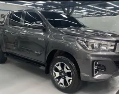 TOYOTA HILUX 2.8 SRX 4X4 CD 16V DIESEL 4P AUTOMÁTICO TOYOTA HILUX 2.8 SRX 4X4 CD 16V DIESEL 4P AUTOMÁTICO