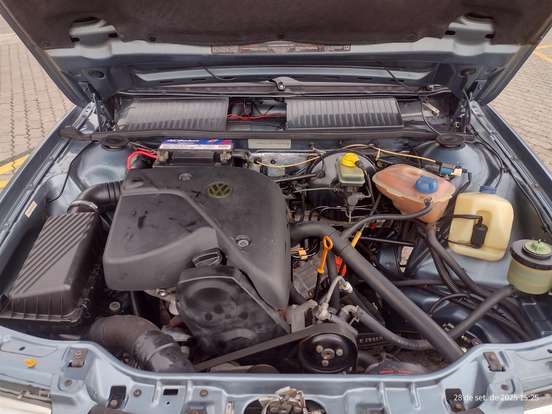 VOLKSWAGEN-QUANTUM-1.8 I 8V GASOLINA 4P MANUAL VOLKSWAGEN-QUANTUM-1999