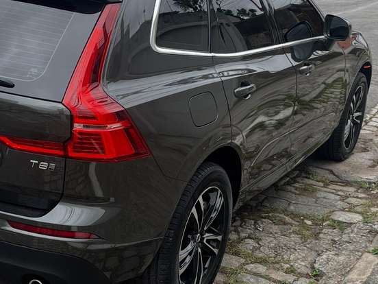 VOLVO-XC60-2.0 T8 HYBRID MOMENTUM AWD GEARTRONIC VOLVO-XC60-2020