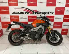 YAMAHA MT-09 YAMAHA MT-09