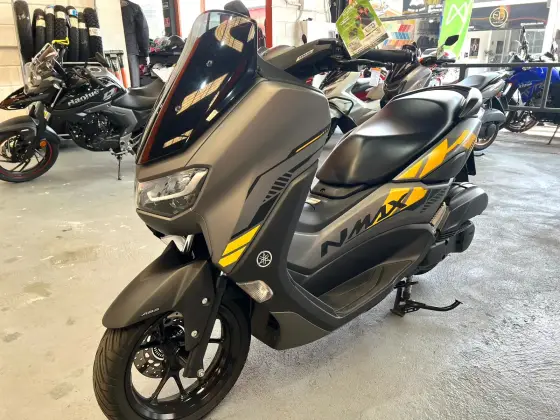 YAMAHA NMAX CONNECTED 160 SE ABS 