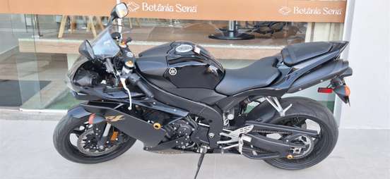 YAMAHA-YZF R1-2008