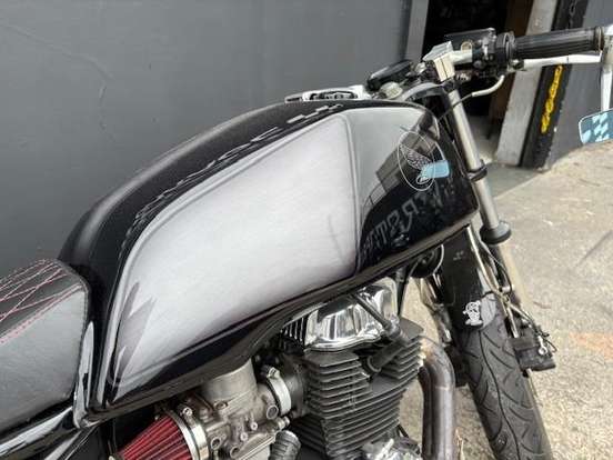 HONDA-CB 400 II-1983