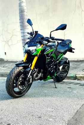 Kawasaki Z900-r-edition a partir de 2017: Motos usadas, seminovas