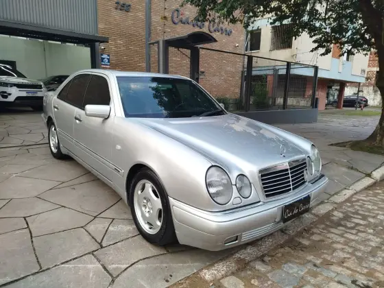 MERCEDES-BENZ E 320 3.2 AVANTGARDE V6 GASOLINA 4P AUTOMÁTICO