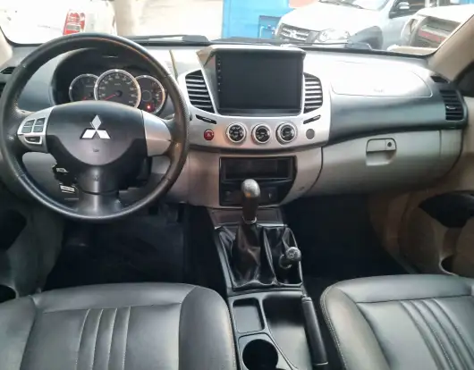 MITSUBISHI-L200 SAVANA-2016