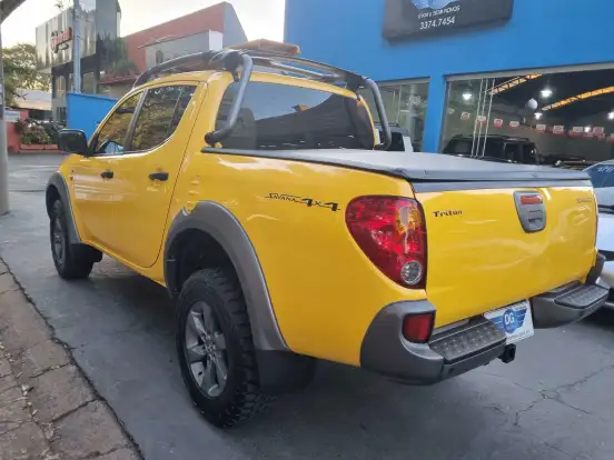 MITSUBISHI-L200 SAVANA-3.2 4X4 16V TURBO INTERCOOLER DIESEL 4P MANUAL MITSUBISHI-L200 SAVANA-2016