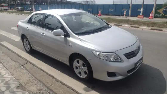 TOYOTA COROLLA 1.8 GLI 16V FLEX 4P AUTOMÁTICO