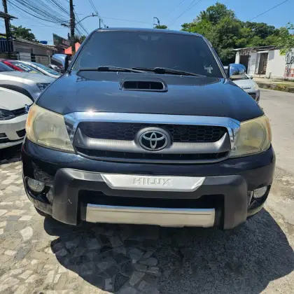 TOYOTA HILUX 3.0 SRV 4X4 CD 16V TURBO INTERCOOLER DIESEL 4P AUTOMÁTICO TOYOTA HILUX 3.0 SRV 4X4 CD 16V TURBO INTERCOOLER DIESEL 4P AUTOMÁTICO
