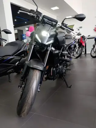 YAMAHA MT-07 CONNECTED ABS 