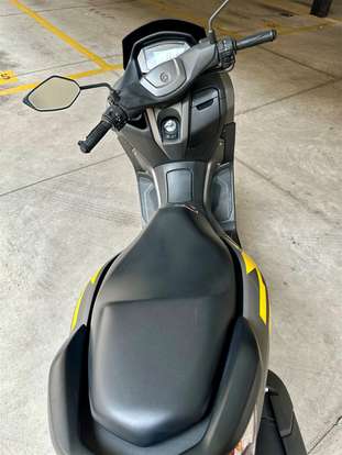 YAMAHA-NMAX CONNECTED 160 SE ABS-2023