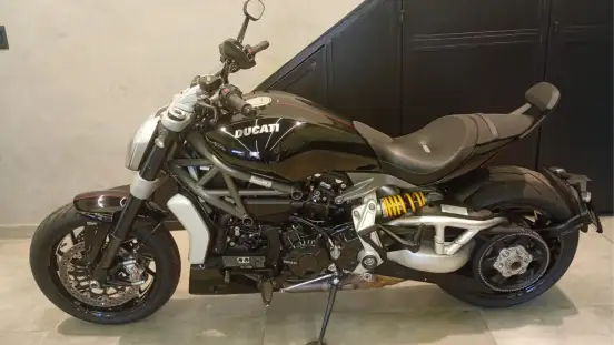 DUCATI-XDIAVEL S-2021
