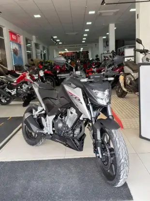 HONDA-CB 300F TWISTER CBS-2025
