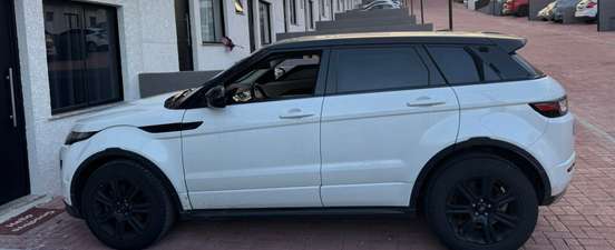 LAND ROVER-RANGE ROVER EVOQUE-2.0 SE DYNAMIC 4WD 16V GASOLINA 4P AUTOMÁTICO LAND ROVER-RANGE ROVER EVOQUE-2015