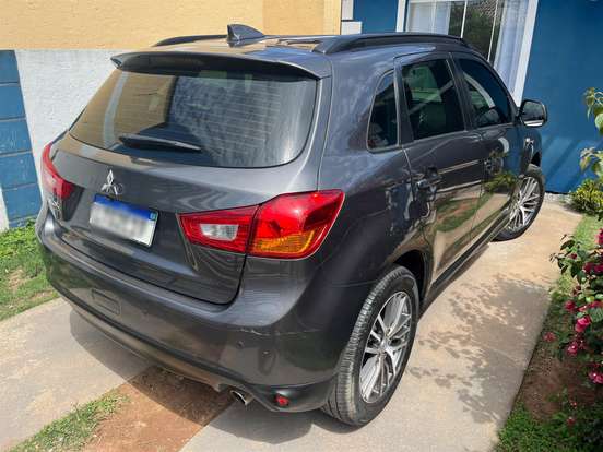 MITSUBISHI-ASX-2017