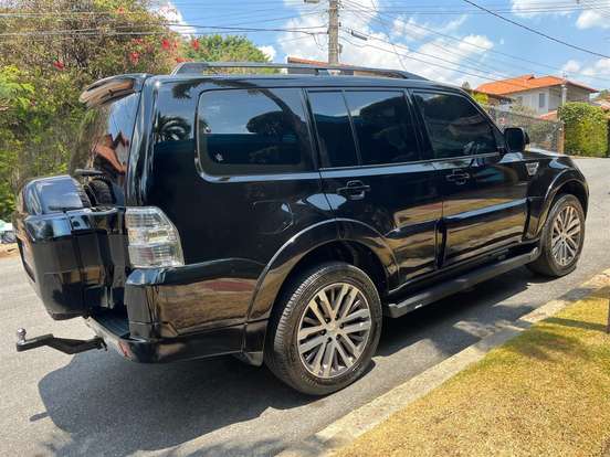MITSUBISHI-PAJERO FULL-3.2 HPE 4X4 16V TURBO INTERCOOLER DIESEL 4P AUTOMÁTICO MITSUBISHI-PAJERO FULL-2019