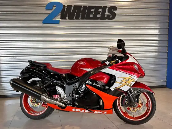 SUZUKI HAYABUSA GSX1300RA 
