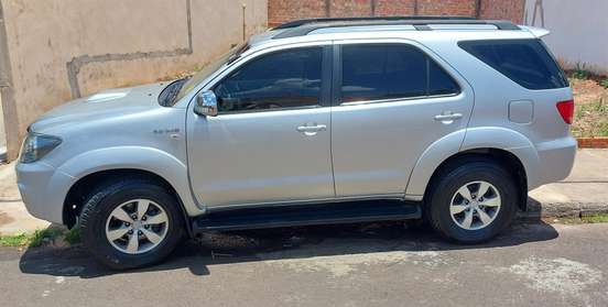 TOYOTA-HILUX SW4-2007
