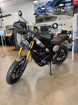 TRIUMPH SCRAMBLER 400 X 