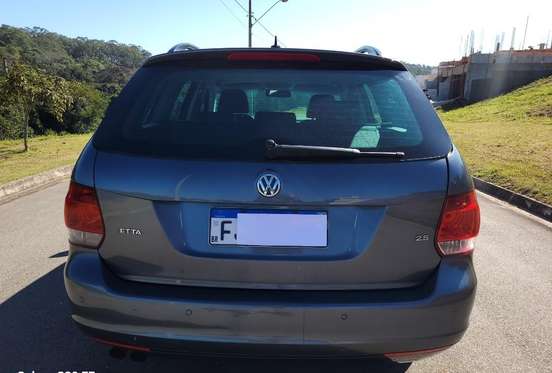 VOLKSWAGEN-JETTA-2.5 I VARIANT 20V 170CV GASOLINA 4P TIPTRONIC VOLKSWAGEN-JETTA-2010