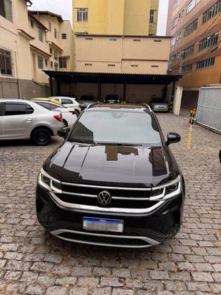 VOLKSWAGEN TAOS 1.4 250 TSI TOTAL FLEX HIGHLINE AUTOMÁTICO