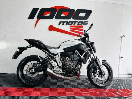 YAMAHA MT-07 YAMAHA MT-07
