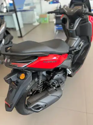 YAMAHA-NMAX CONNECTED 160 ABS-2025
