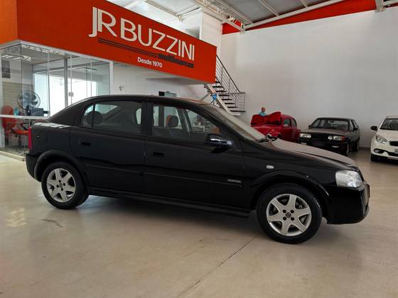 CHEVROLET ASTRA 2.0 MPFI ADVANTAGE 8V FLEX 4P MANUAL