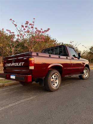 CHEVROLET-D20-1996