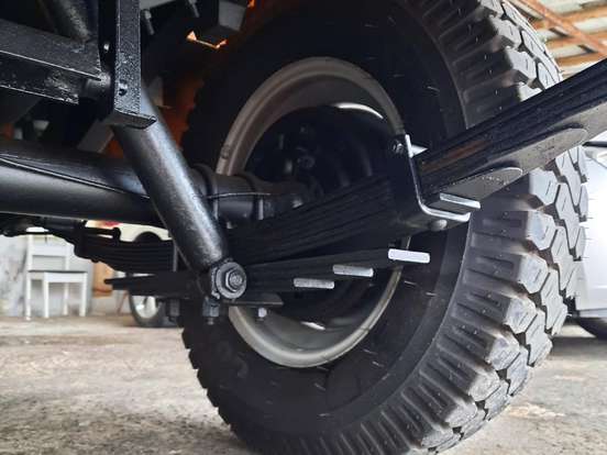 FORD-RURAL-2.8 4X4 6 CILINDROS 12V GASOLINA 2P MANUAL FORD-RURAL-1970