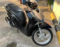 HONDA SH 150i DLX HONDA SH 150i DLX