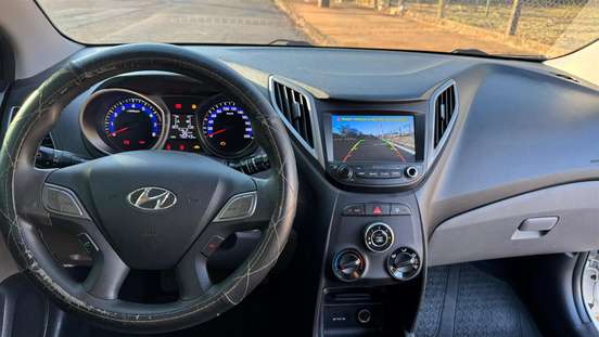 HYUNDAI-HB20-2017