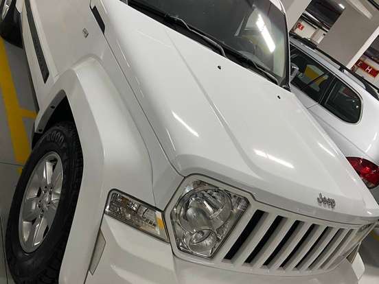 JEEP-CHEROKEE-3.7 SPORT 4X4 V6 12V GASOLINA 4P AUTOMÁTICO JEEP-CHEROKEE-2012