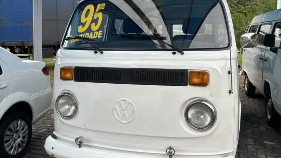 VOLKSWAGEN KOMBI 1.6 MI STD 8V GASOLINA 3P MANUAL