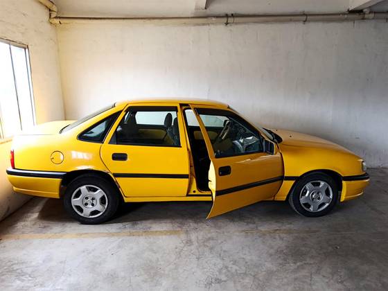 CHEVROLET VECTRA 2.0 MPFI GLS 8V GASOLINA 4P MANUAL