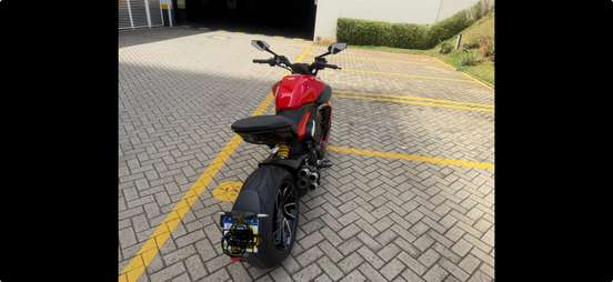 DUCATI-DIAVEL V4 DUCATI-DIAVEL V4-2024