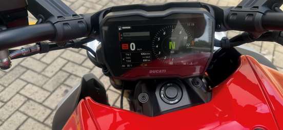 DUCATI-DIAVEL V4 DUCATI-DIAVEL V4-2024