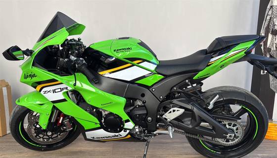 椰子　10点 dee1744a-da89-4a27-bfa0-