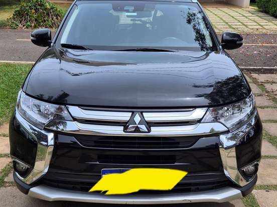 MITSUBISHI-OUTLANDER-3.0 GT 4X4 V6 24V GASOLINA 4P AUTOMÁTICO MITSUBISHI-OUTLANDER-2018