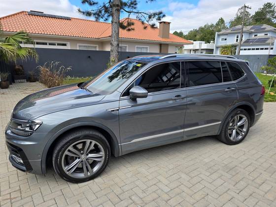 Imagem de VOLKSWAGEN TIGUAN 2.0 350 TSI GASOLINA ALLSPACE R-LINE 4MOTION DSG