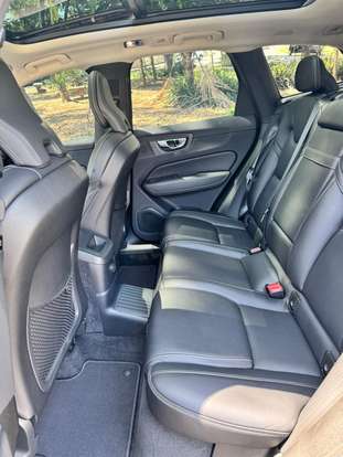 VOLVO-XC60-2021