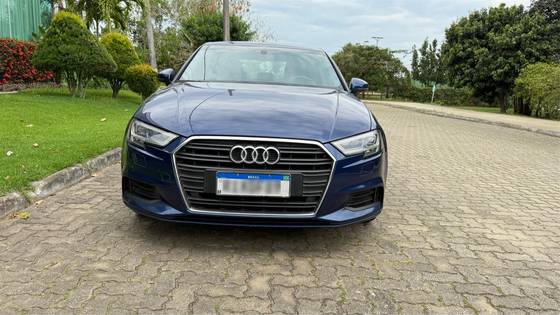 AUDI A3 1.4 TFSI FLEX SEDAN PRESTIGE PLUS 25 ANOS TIPTRONIC