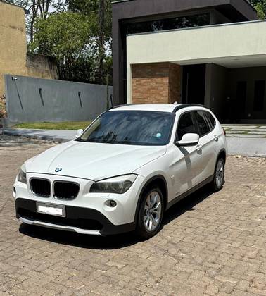 Imagem de BMW X1 2.0 16V GASOLINA SDRIVE18I 4P AUTOMÁTICO